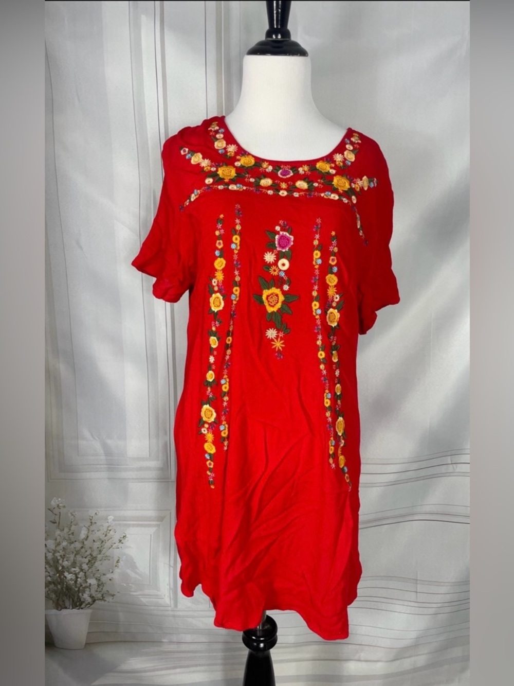 Altar’d State Red‎ Embroidered Boho Dress Rayon Medium Floral